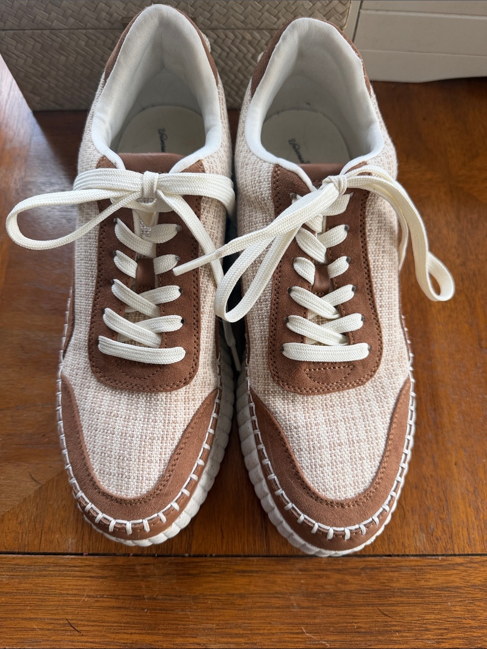Universal Thread Cream and Brown Platform Sneakers in excellent condition. 10 - Picture 2 of 7